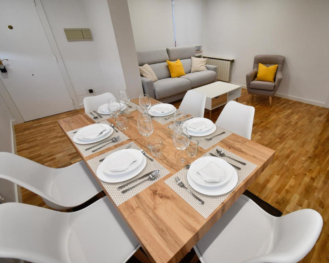 Ferienwohnung Apartamento Centrico Reformado Junto Plaza Guzman León Exterior foto