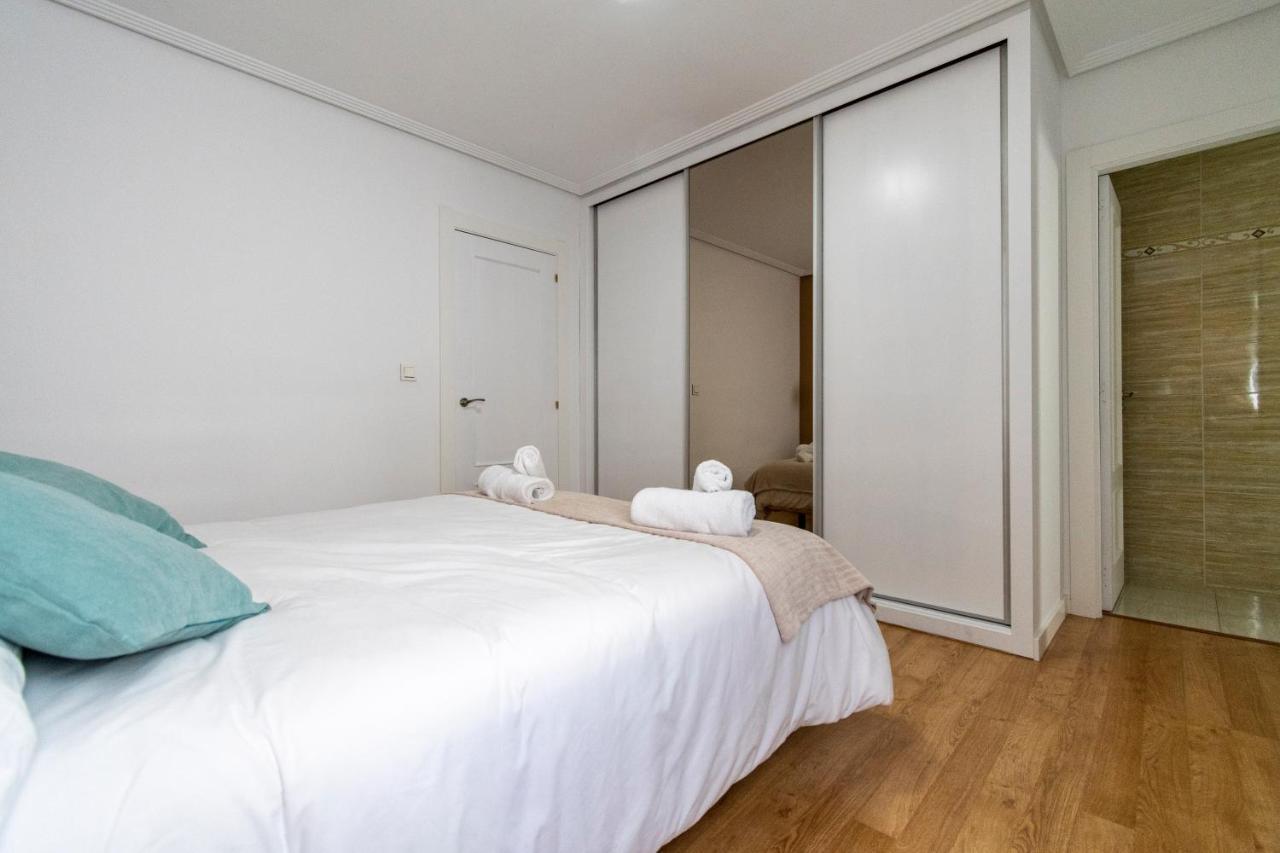 Ferienwohnung Apartamento Centrico Reformado Junto Plaza Guzman León Exterior foto